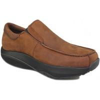 Mbt TAMU SLIP ON CHESTNUT men\'s Slip-ons (Shoes) in brown