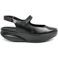 Mbt Koffi W women\'s Sandals in black