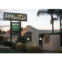 mcnevins tamworth motel