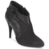 McQ Alexander McQueen 322882 women\'s Low Ankle Boots in black