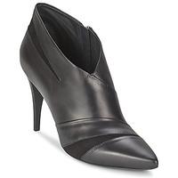 McQ Alexander McQueen 349417 women\'s Low Boots in black