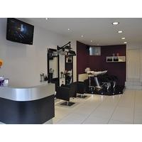 Men\'s Haircut and Finish