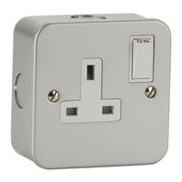 Metal clad switch & socket 13A 1 Gang DP Switched Socket - E38003