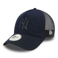 Meshed Logo NY Yankees A Frame Trucker