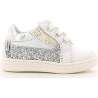 Melania ME1020B6E.B Sneakers Kid Bianco girls\'s Baby Slippers in white