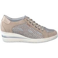 Mephisto P5122205 Sneakers Women Beige women\'s Shoes (Trainers) in BEIGE