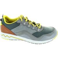 Merrell Ex-Display j01932 women\'s Shoes (Trainers) in grey