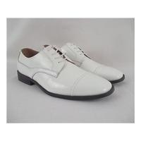 meadows mark white patent leather shoes size 7 euro 41 bnib