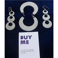 Mexican Silver 925 Shiny Mirror Earrings Two Pairs. Unbranded. - Size: Small - Metallics