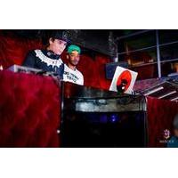 Miroir Nightclub Entrance and Tr...