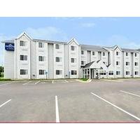 Microtel Inn & Suites by Wyndham New Ulm