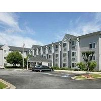 Microtel Inn by Wyndham Greensbo...