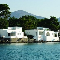 Minos Beach Art hotel
