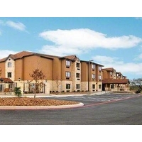 Microtel Inn & Suites by Wyndham...