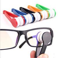 Mini Microfiber Glasses Cleaner Eyeglasses Cleaner Cleaning Clip Soft Brush Cleaning Tool Portable