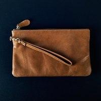 Mighty Clutch (Almond Brown)