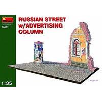 Miniart 1:35 - Russian Street W/ Advertising Column Diorama