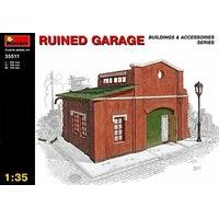 Miniart 1:35 - Ruined Garage