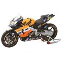 Minichamps Honda RC211V Rossi Moto GP 2002