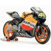 Minichamps Honda RC211V Rossi Moto GP 2003