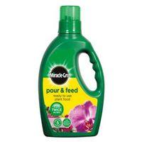 miracle gro pour feed ready to use plant food 1l