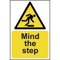 mind the step self adhesive sticky sign 200 x 300mm