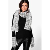 Mixed Knit Scarf & Mitten Set - black