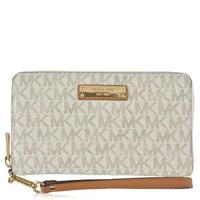 MICHAEL MICHAEL KORS Jet Set Smartphone Wristlet