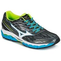 Mizuno WAVE PARADOX 3 men\'s Running Trainers in black