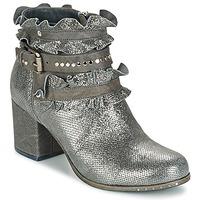 Mimmu STROPERLA women\'s Low Ankle Boots in Silver