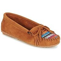 Minnetonka KILTY women\'s Loafers / Casual Shoes in brown