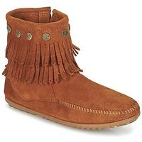 Minnetonka DOUBLE FRINGE SIDE ZIP BOOT women\'s Mid Boots in brown