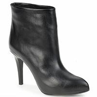 Michael Kors DIAMANTE women\'s Low Ankle Boots in black