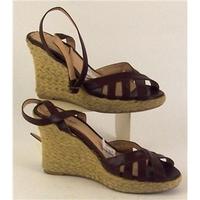 Miss Selfridge - Size: 7 - Brown - Sandals