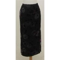 minuet size 8 black and purple devore skirt