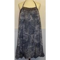 miss 21 size m grey halter neck dress