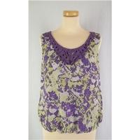 MINUTE PETITE sleeveless top size 14