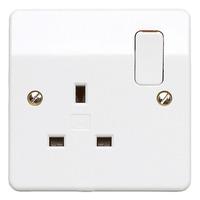 Mk logic plus 1 Gang 13A Switched Socket White - E28008