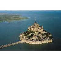 Mont Saint Michel Guided tour from Paris and Abbey Entrance Ticket