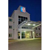 Motel 6 Estevan Sk