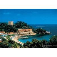 MONTE CARLO BEACH