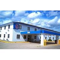 Motel 6 Fargo - South