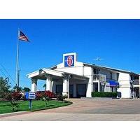 Motel 6 Dallas De Soto Lancaster