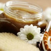 Moisturizing Foot Scrub and massage