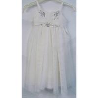 Monsoon White Sleeveless Dress Size: 3 - 4 Years