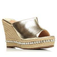 Moda in Pelle Perplexing Gold Wedged Day Sandals