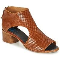 Moma JOBADA women\'s Sandals in brown