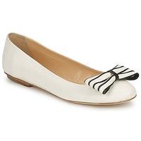 Moschino Cheap CHIC PIPING women\'s Shoes (Pumps / Ballerinas) in white