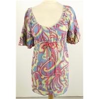 monsoon bold brights bank holiday top size 8 featuring a vibrant tropi ...