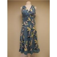 monsoon light green patterned dress monsoon green calf length